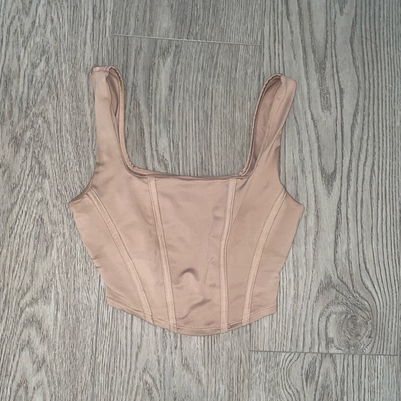 ❌SOLD❌Fashion Nova Taupe Crop Top - Picture 3 of 4